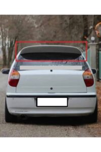 Yedek parça olarak araba arka spoiler görseli.