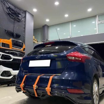 Yüksek performanslı araba modifikasyonları ve tuning hizmetleri için MD Tuning Garaj'da uzman ekip.