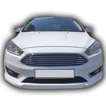 Yüksek performanslı beyaz şehir otomobili, MD Tuning Garaj tarafından modifiye edilmiştir.