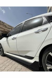 Yüksek performanslı otomobil modifikasyonu ile şık ve sportif görünüm.