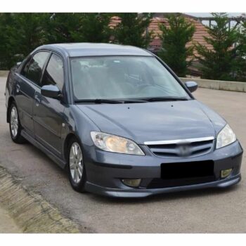 Yenilenmiş koyu gri sedan otomobil, MD Tuning Garaj tarafından bakımı yapılmış. Hız, performans ve konfor odaklı araba.