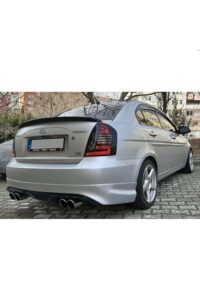 Dinamik kötü niyetli modifiyeli Hyundai Accent, performans ve şıklığın birleşimi, MD Tuning Garaj güvencesiyle.