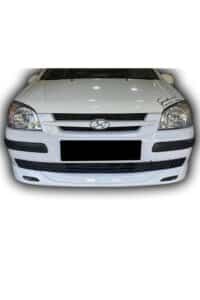 Yüksek performanslı Hyundai araba ön görünümü, hız ve güç odaklı özelleştirme.