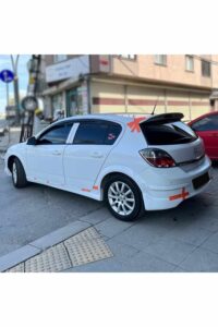 Opel-Astra-H-2004-2013-Boyasiz-Plastik-Arka-Tampon-Eki.jpg