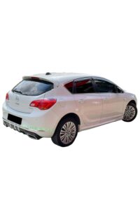 Opel-Astra-J-Hb-2012-2015-Makyajli-Kasa-Uyumlu-Boyasiz-Plastik-Egzoz-Gorunumlu-Difuzor.jpg