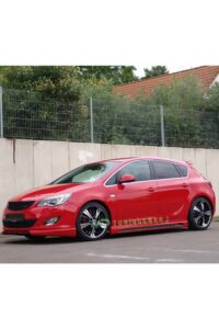 Opel-Astra-J-Sedan-Hb-2009-2020-Boyasiz-Plastik-Rieger-Marspiyel-Takimi.jpg