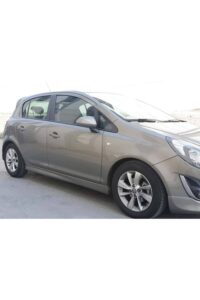 Akıllı araba yenileme ve modifiye servisi, MD Tuning Garaj, gri benzinli araba, detaylı bakım ve performans yükseltme hizmetleri.