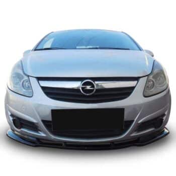 Yüksek performanslı Opel araba ön yüz görüntüsü, Sport ve modifiye detaylarıyla dikkat çekiyor.