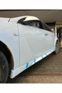 Opel-Insignia-2008-2017-Boyasiz-Plastik-Irmscher-Marspiyel-Takimi.jpg