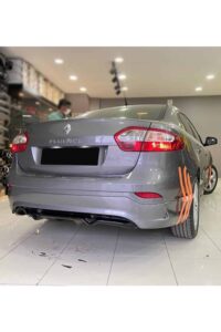 Arka yan detaylı gri Renault Fluence otomobil, tuning ve modifiye işlemleri için hazır, oto bakım ve aksesuarlara sahip.