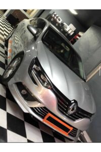 Renault-Megane-4-2016-2020-Boyasiz-Plastik-On-Tampon-Eki.jpg