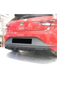 Yüksek performanslı araba arka tampon ve egzoz sistemi, MD Tuning Garaj özel modifikasyonu.