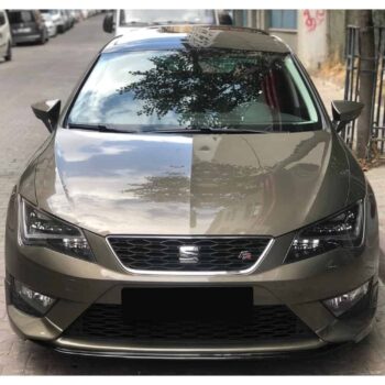Havalı sportif araba ön görünüm, MD Tuning Garaj hizmetleri ile modifiye edilmiş otomobil.