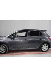 Toyota-Auris-2006-2012-Boyasiz-Plastik-Marspiyel-Takimi.jpg