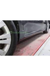 Toyota-Auris-2006-2012-Boyasiz-Plastik-Marspiyel-Takimi.jpg