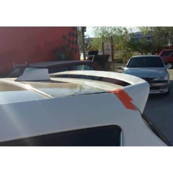 Yapay Spoiler, Opel Corsa, araba modifikasyonu, araba aksesuarları, otomobil tutkunları için ideal.