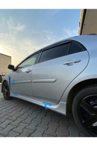 Toyota-Corolla-2013-2018-Boyasiz-Plastik-Marspiyel-Takimi.jpg