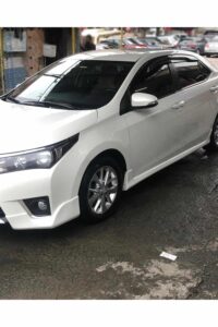 Toyota-Corolla-2013-2018-Boyasiz-Plastik-Marspiyel-Takimi.jpg
