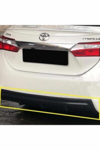 Yol altı spoyler ile Toyota Corolla arka kısmı, OEM ve modifiye araçlar için nesil farkı varken, şık ve aerodinamik oto aksesuar.