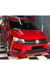Yüksek performanslı VW Passat aracı, MD Tuning Garaj'da özel modifikasyonlarla hazırlanmış.