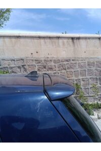 Volkswagen-Golf-4-1997-2004-Boyasiz-Fiber-Spoiler-scaled.jpg