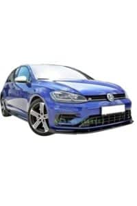 Yüksek performanslı mavi VW Golf R otomobil; hız ve şıklık bir arada.
