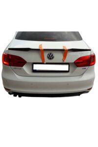 Volkswagen-Jetta-2011-2017-Boyasiz-Fiber-Yarasa-Spoiler.jpg
