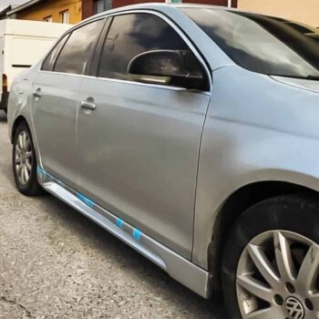 Yapılmakta olan otomobil modifiye çalışması, MD Tuning Garaj hizmetleriyle performans ve görünüm artırımı.