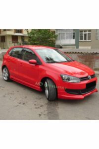 Yüksek performanslı kırmızı VW Polo otomobil, MD Tuning Garaj hizmetleriyle modifiye edilmiştir.