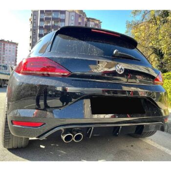 Yenilikçi Volkswagen araba ön arka görseli, MD Tuning Garaj tarafından özel olarak tasarlanmıştır.
