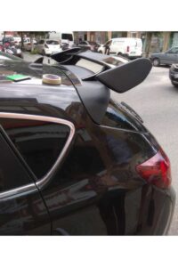 universal-dtm-spoiler-2-jpg.jpg